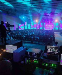 Meeting & Show