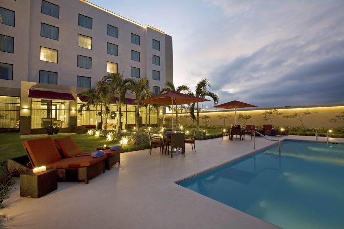 Courtyard Panama Metromall Mall