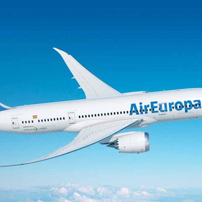 Air Europa lanza un ambicioso plan, Air Europa ON, para elevar la excelencia del servicio al cliente.